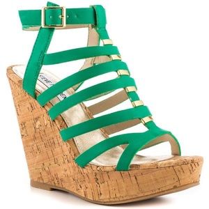 Steve madden indyanna green sanéala wedge 7 1/2